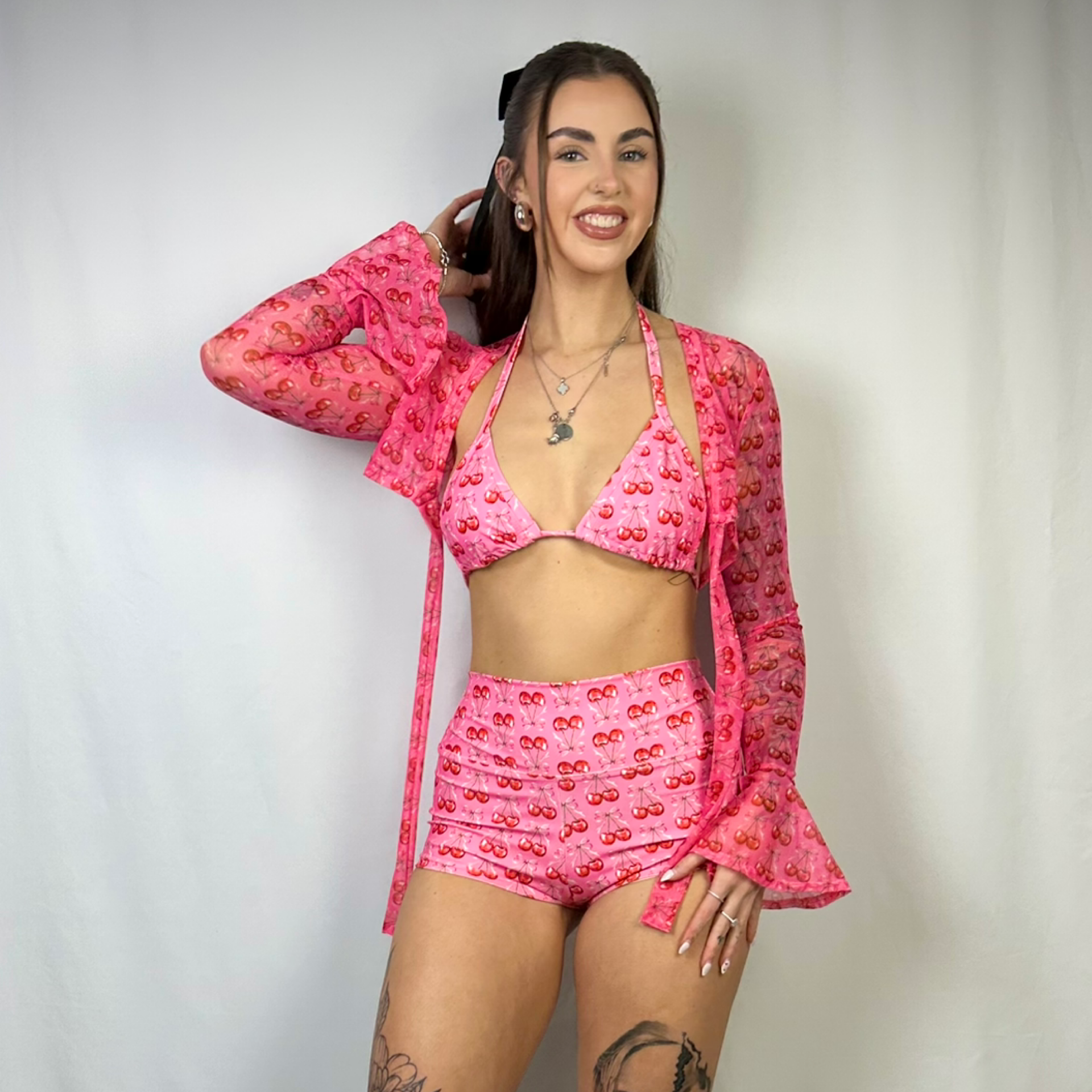 Fitted Sleeve mesh tie front top